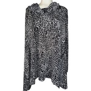 Chico's Gray & Black Leopard Print Shark Bite Cowl Neck Top Women’s Size 2 US 12